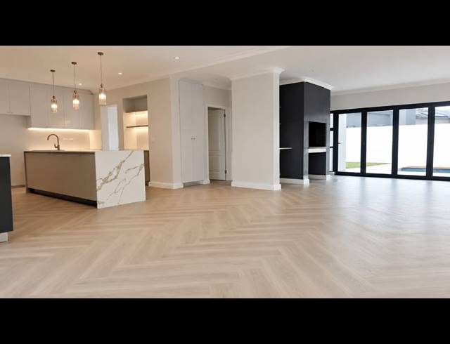 4 BEDROOM FREEHOLD FOR SALE IN SANDOWN